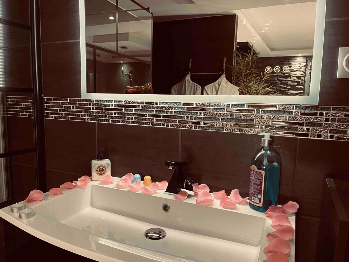 O Venus Spa Sin-le-Noble エクステリア 写真